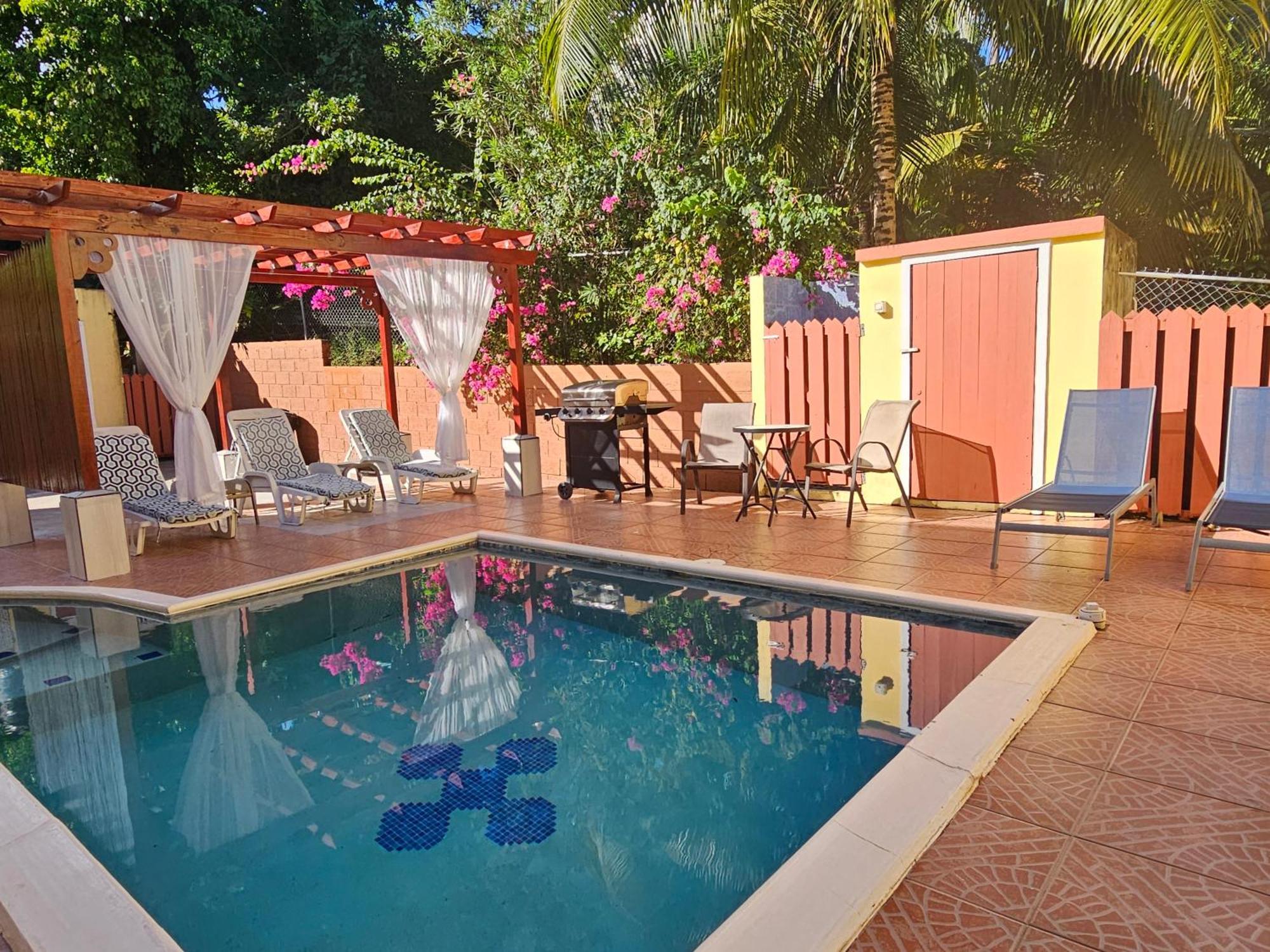 Hotel Royal Escape - 1 Anse La Raye Zewnętrze zdjęcie